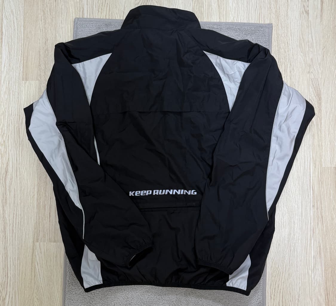 [S급] 대장급 아식스 바람막이 자켓 블랙 L 상품이미지3