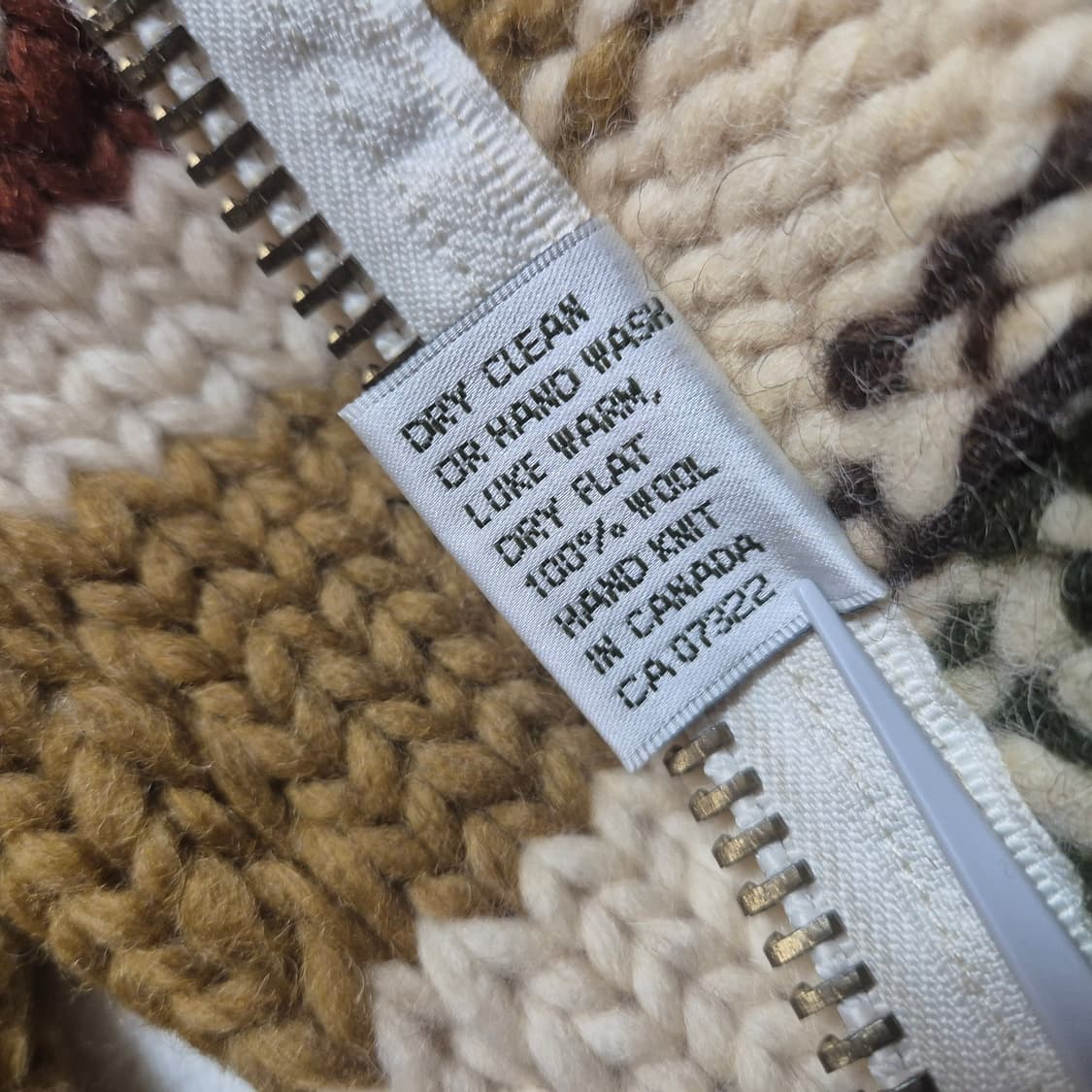 Canadian sweater 다람쥐 패턴 캐나다 코위찬 M 상품이미지9