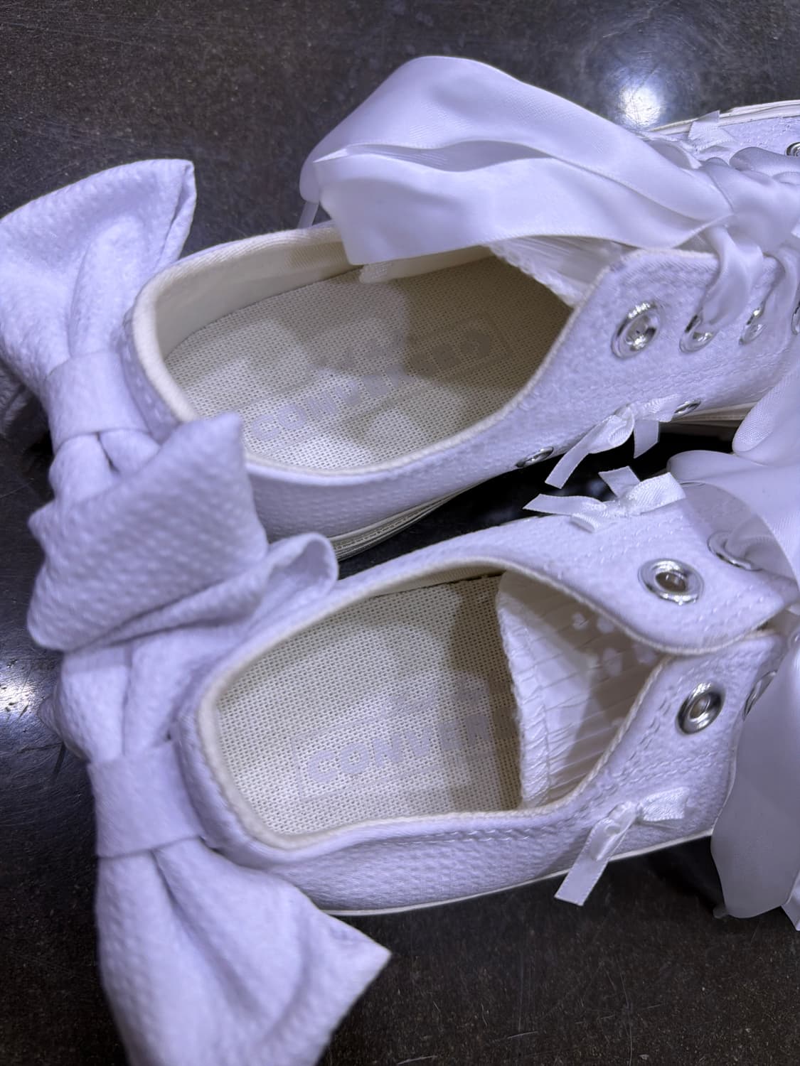 컨버스 올스타 척테일러 70 로우 보우즈 리본 스니커즈 240 상품이미지7