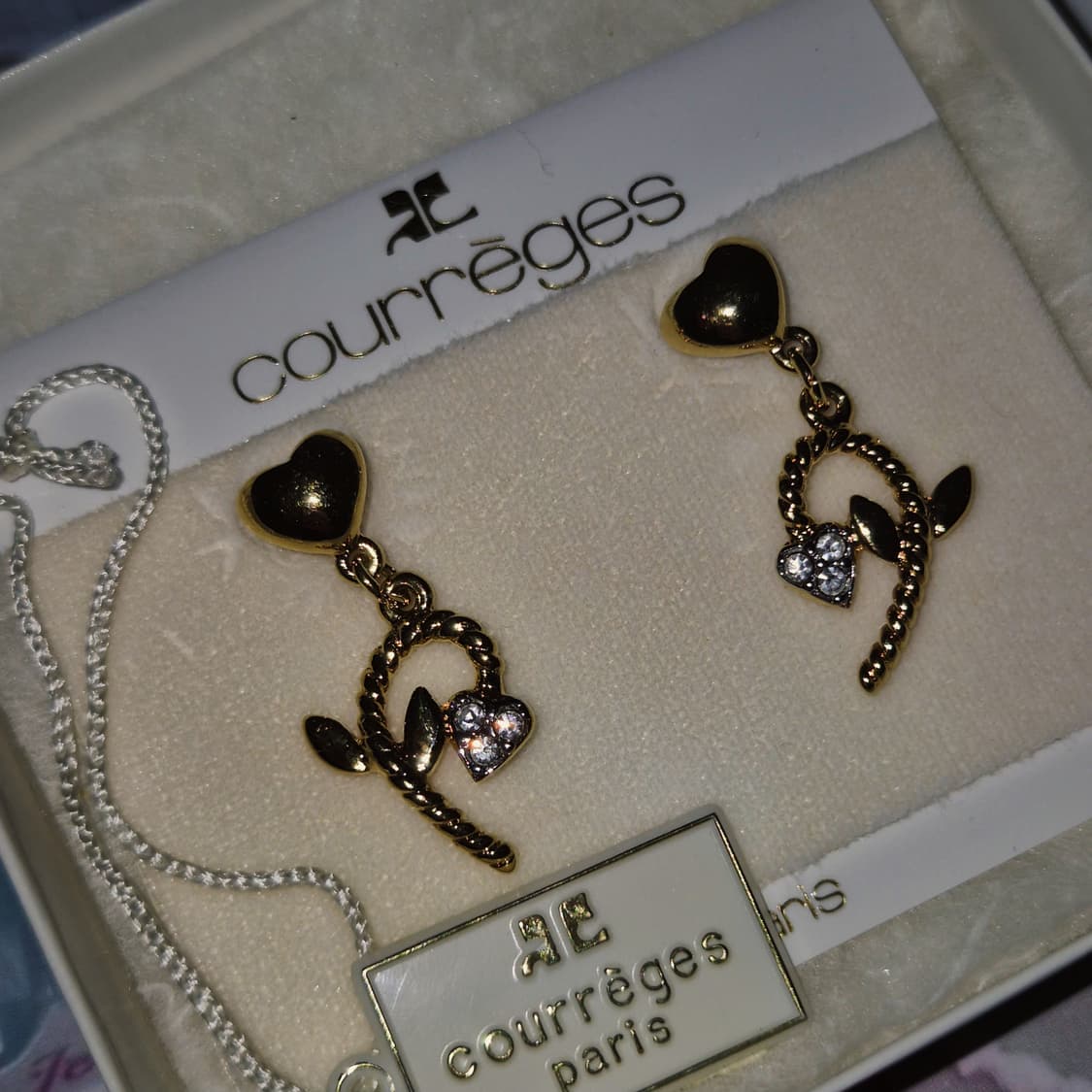 90s 프랑스 꾸레쥬 하트 꽃잎 드롭 이어링 상품이미지7