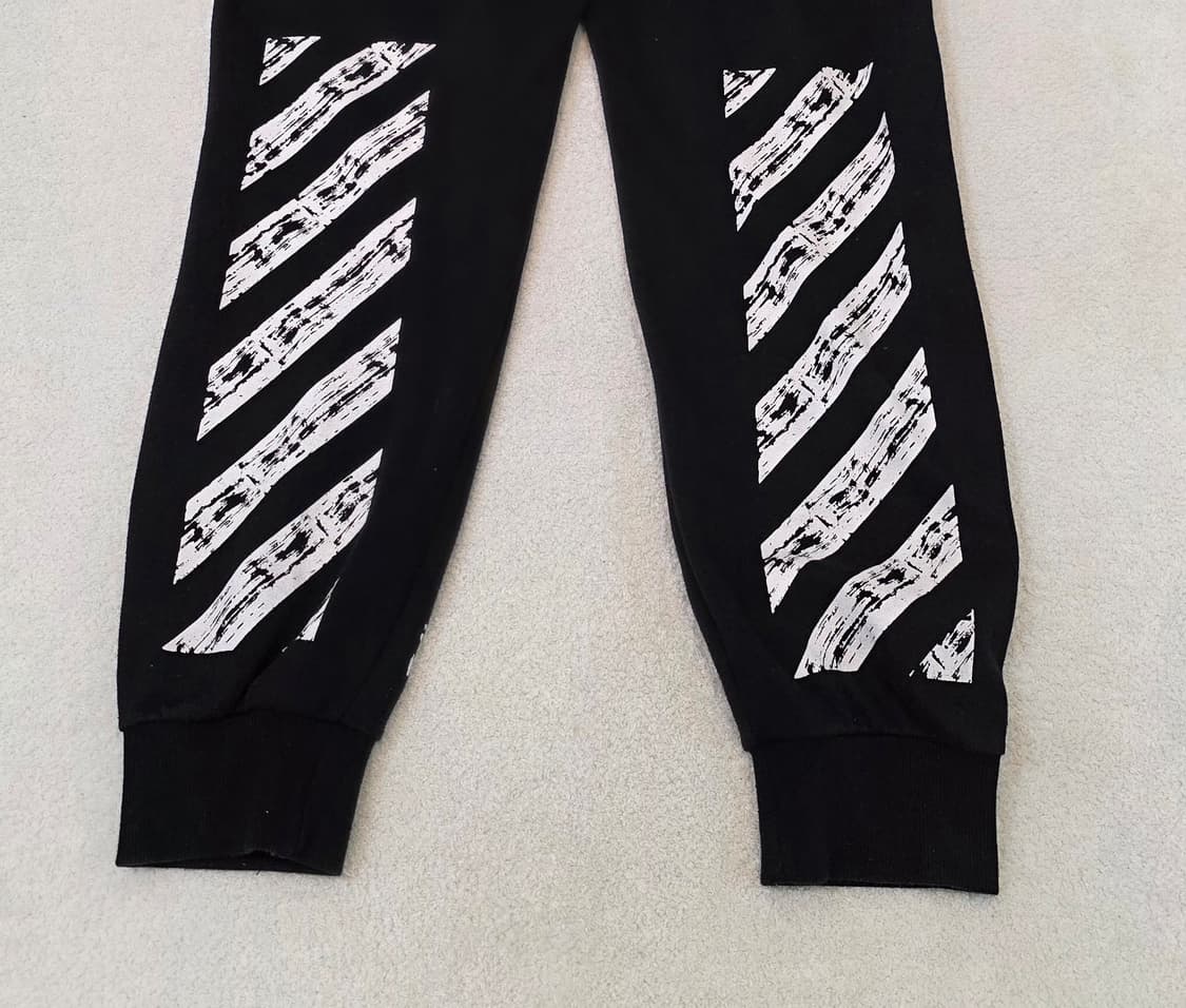 오프화이트 츄리닝바지 "OFF-WHITE" 상품이미지7