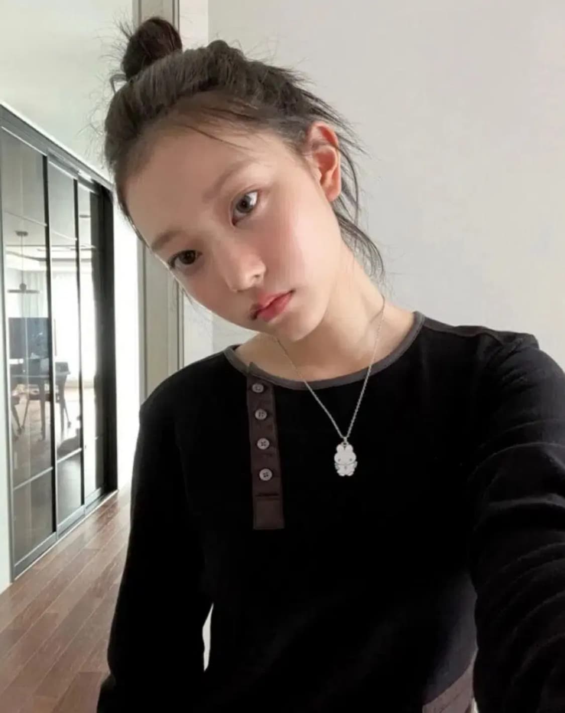 Suu 언발란스 롱슬리브 네이비 상품이미지2