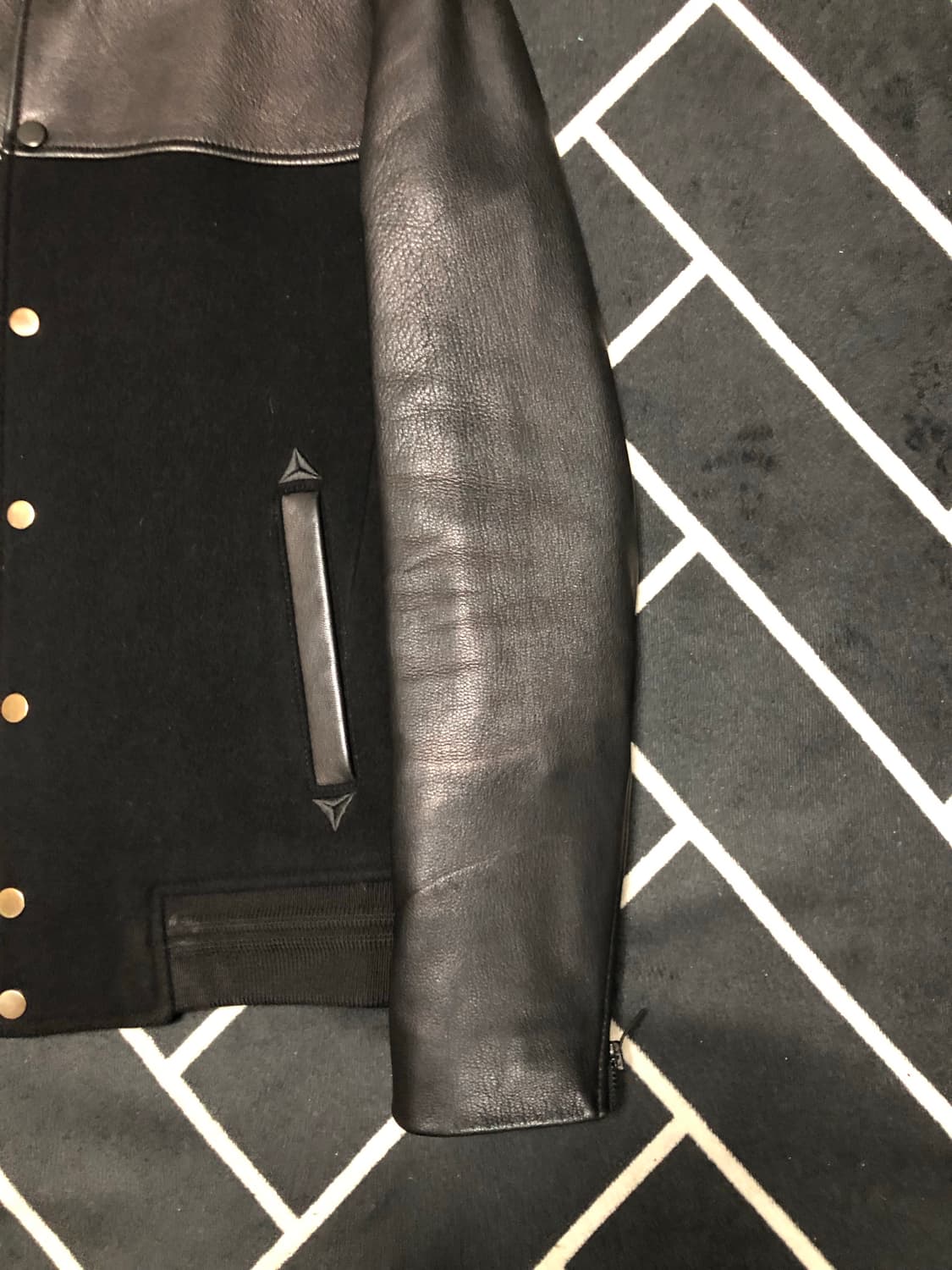 (횡재가)시스템옴므 리얼염소가죽 무스탕자켓/톰포드타임솔리드몽클레어띠어리 상품이미지2