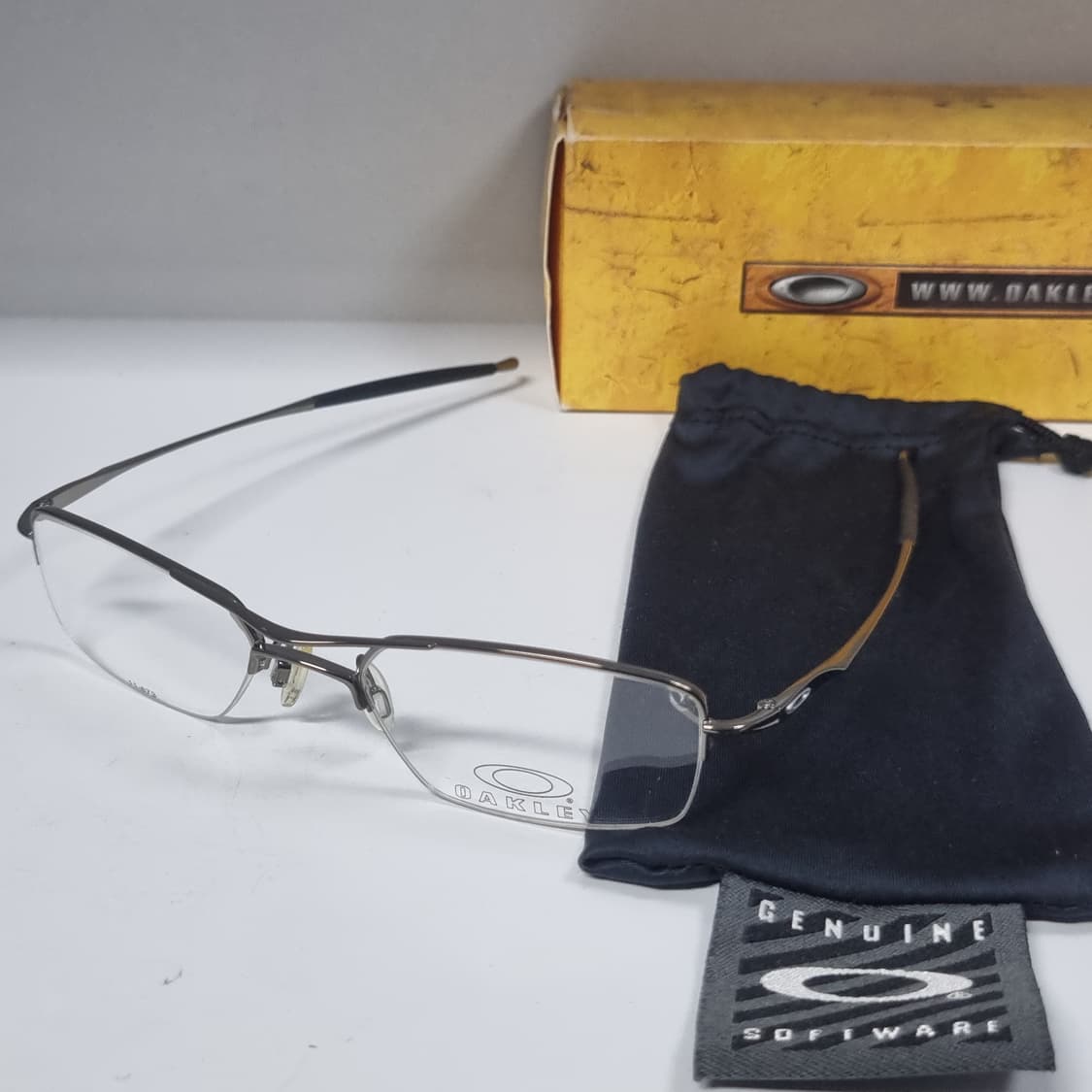 오클리 반무테 안경 RX 할로우포인트 올리브크롬 상품이미지1