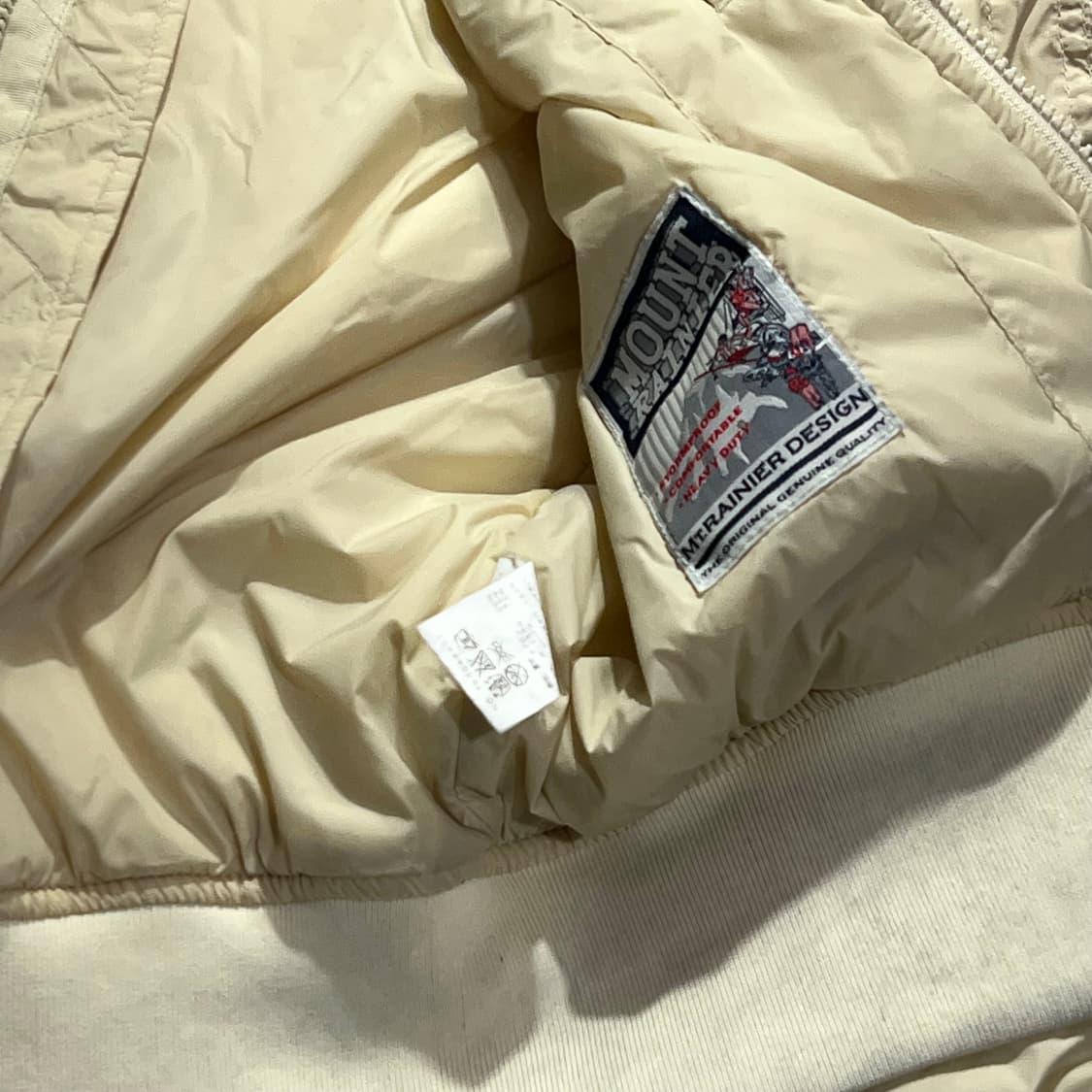 Mt Rainier Design Bomber 상품이미지5