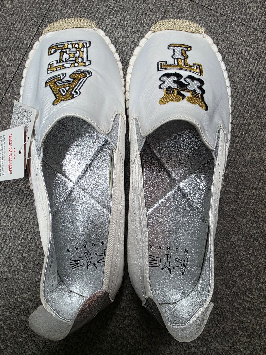 [새제품] 카이웍스(KYE) 자수 에스파듀 슬립온 235 상품이미지6