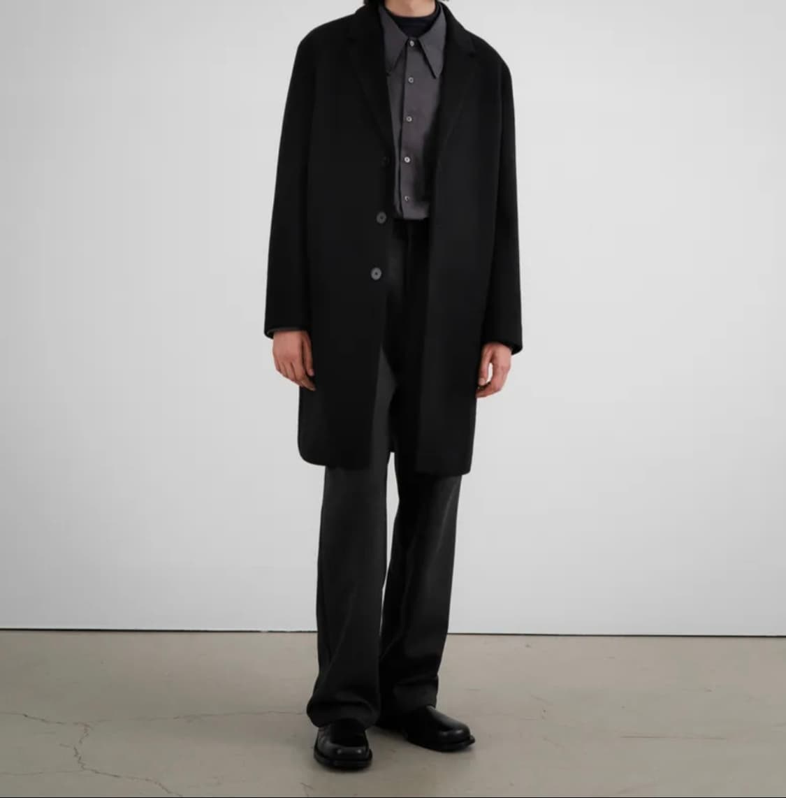 인사일런스 모리스 캐시미어 코트 판매합니다 m사이즈 상품이미지1