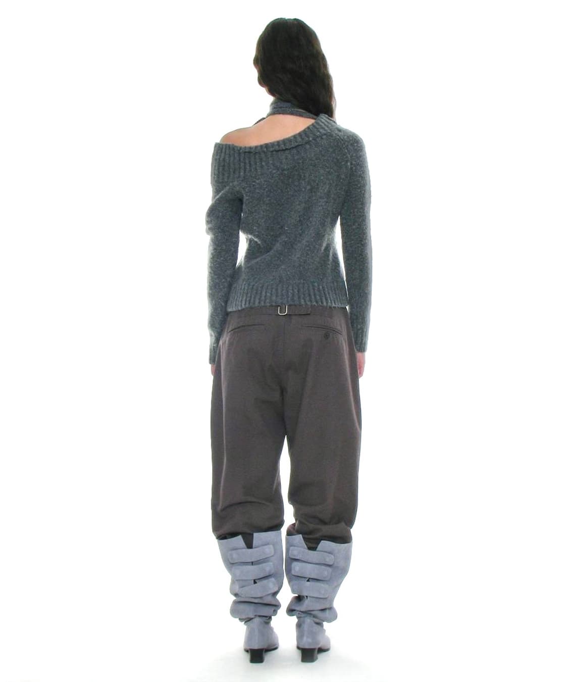 파르티멘토우먼 타이넥 스트랩 언발란스드 니트탑 차콜 리본그레이스카프원숄더 상품이미지5