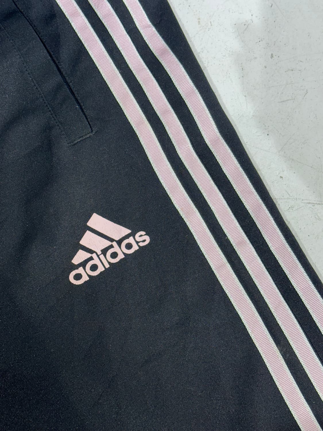 아디다스 블랙 와이드 핑크 삼선 스몰 로고 팬츠 M 상품이미지6
