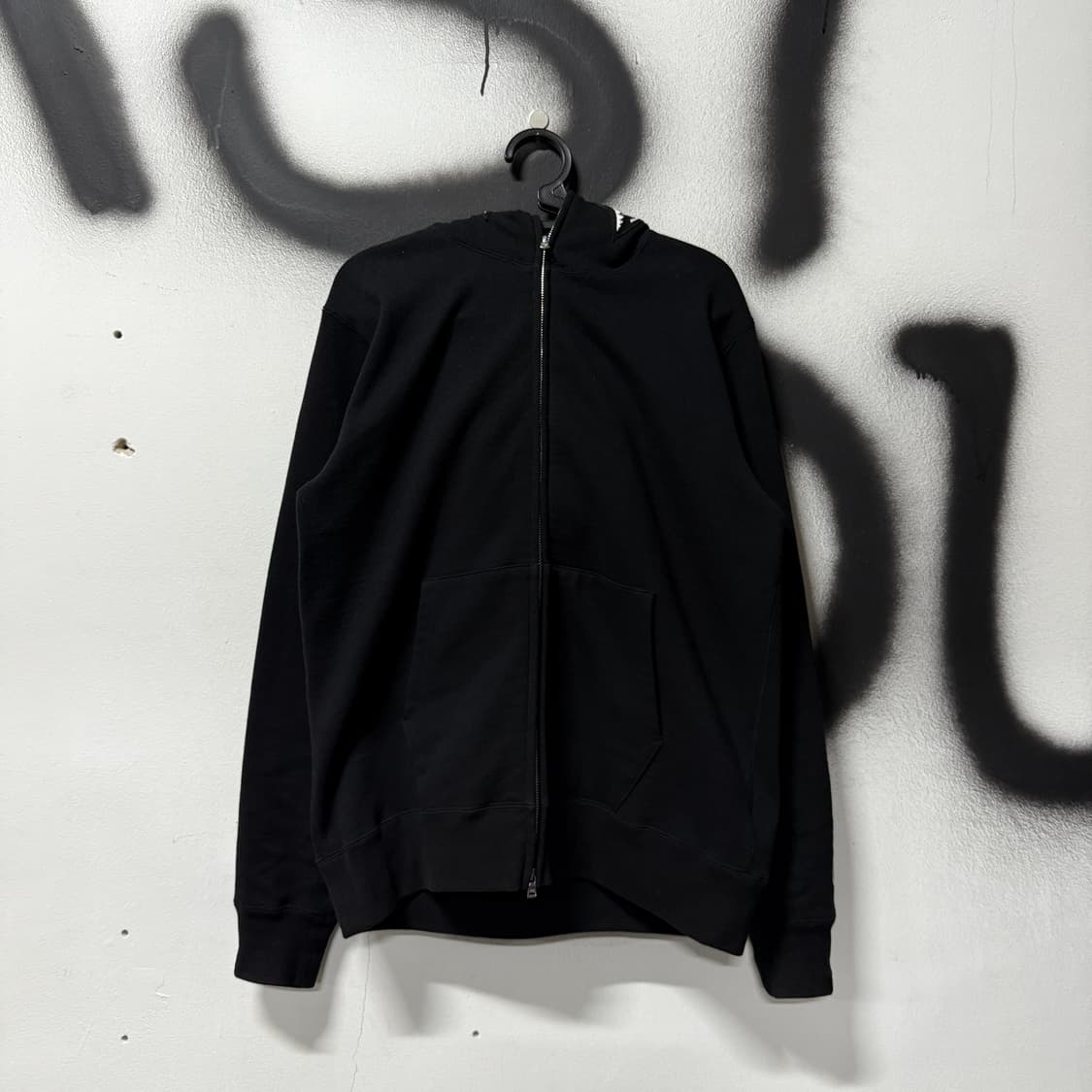 베이프 x 바운티헌터 매드샤크 풀 집업 후디 풀 구성 상품이미지3