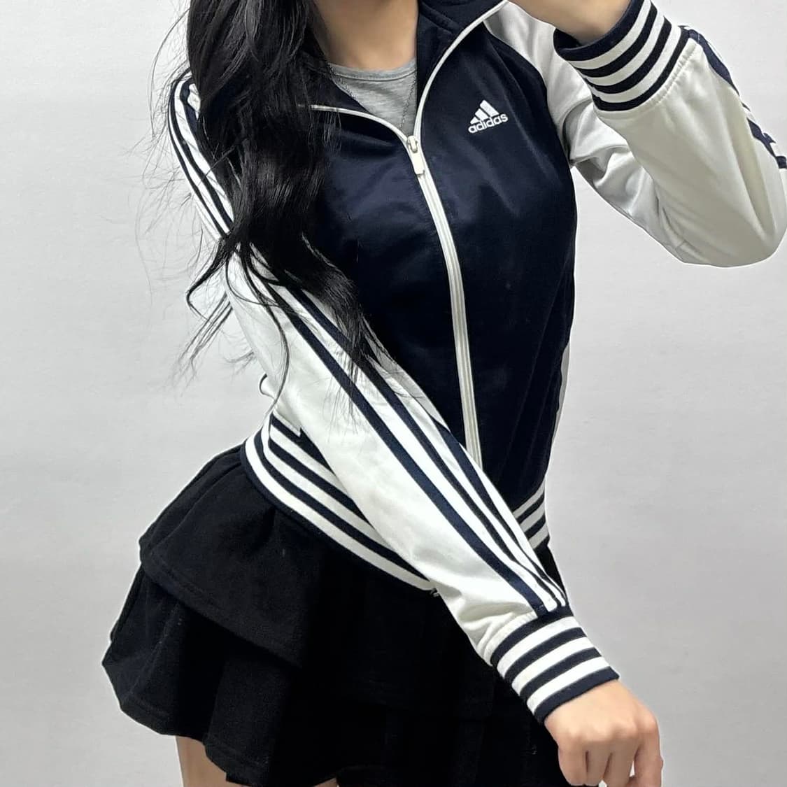 아디다스 일본판 러블리힙 화이트 네이비 걸즈 트랙탑 희귀져지 상품이미지1