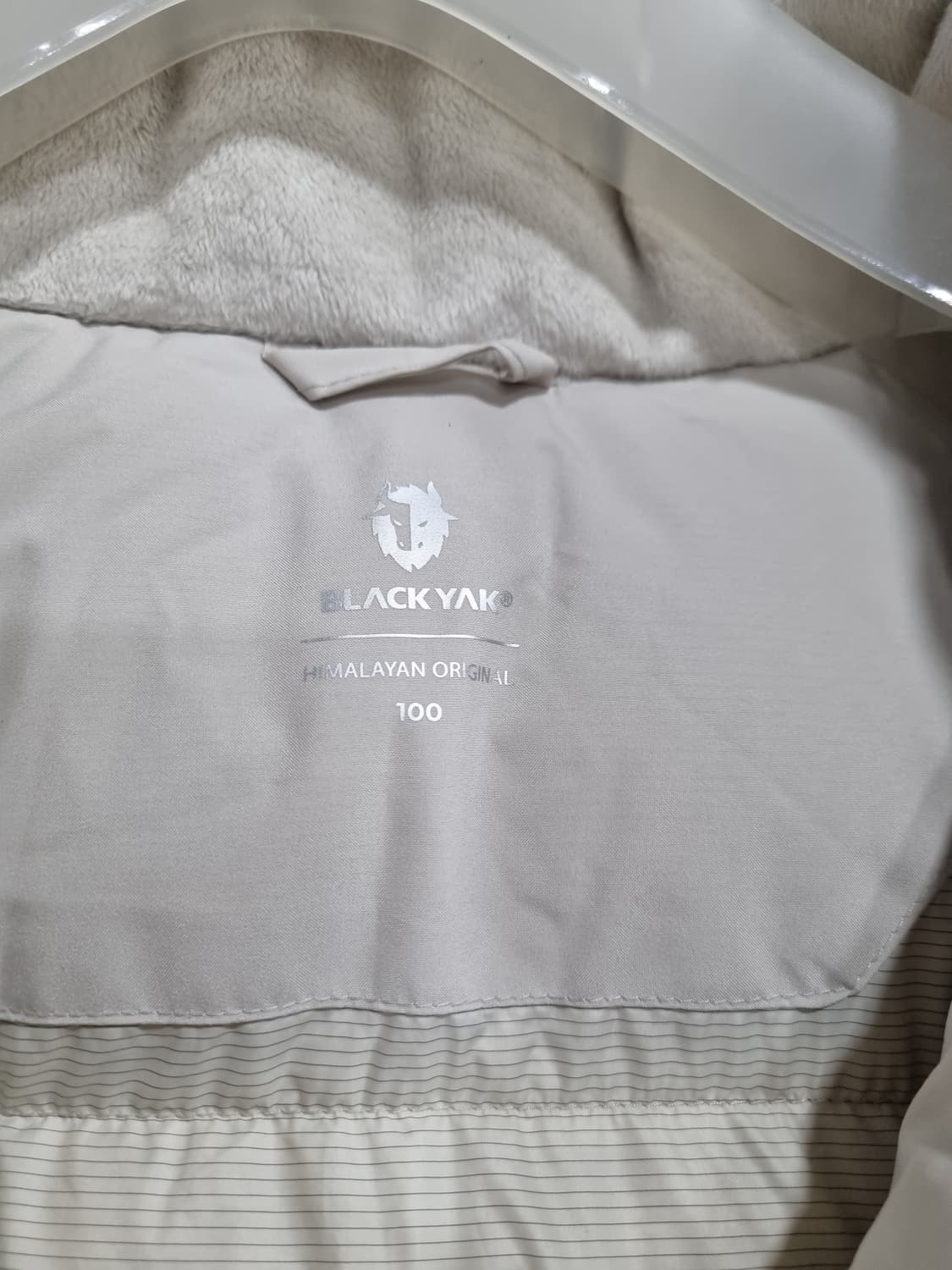 여성 100 블랙야크 거위털 패딩 상품이미지6