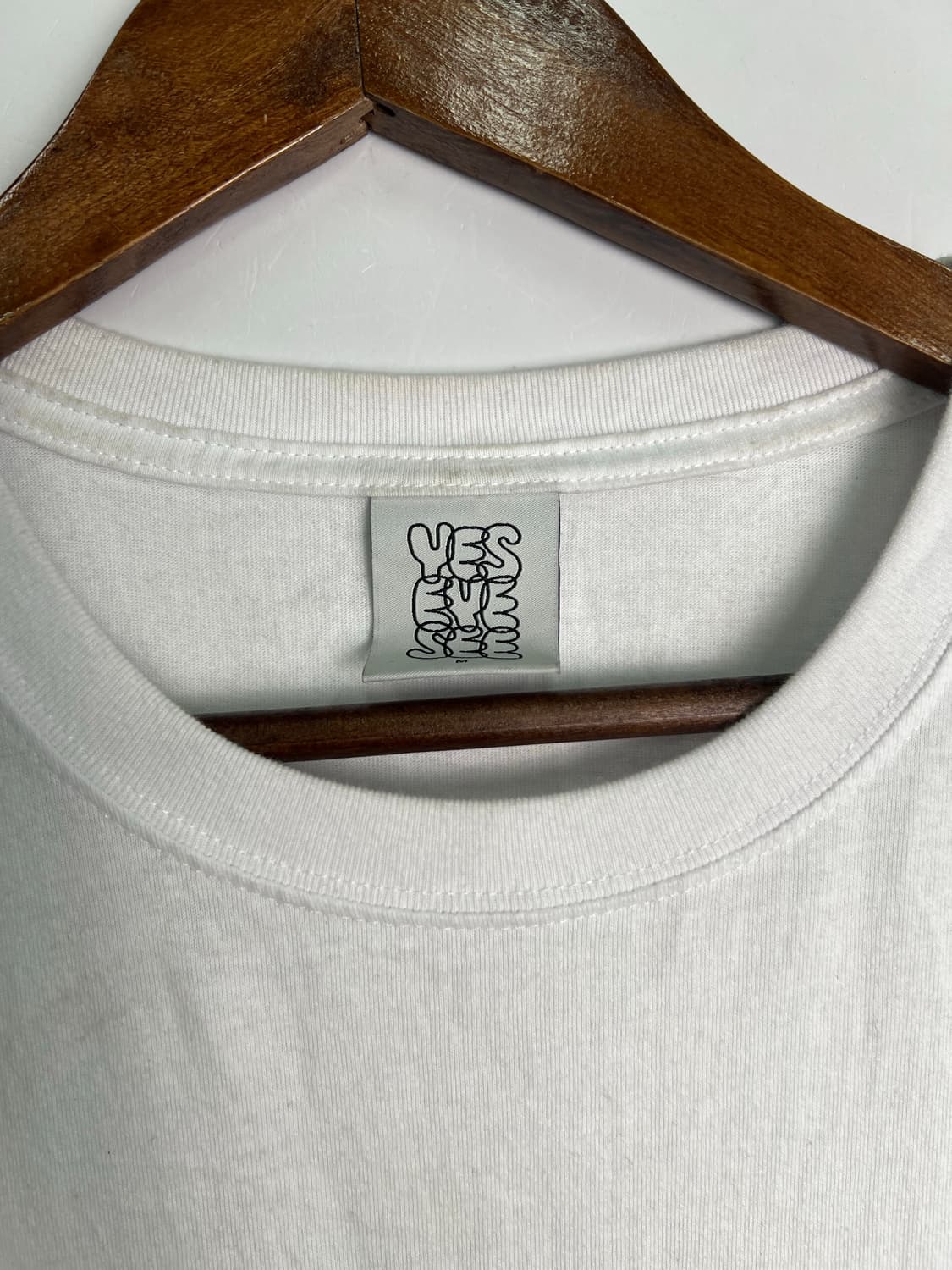 YESEYESEE 흰색 반팔티  상품이미지2