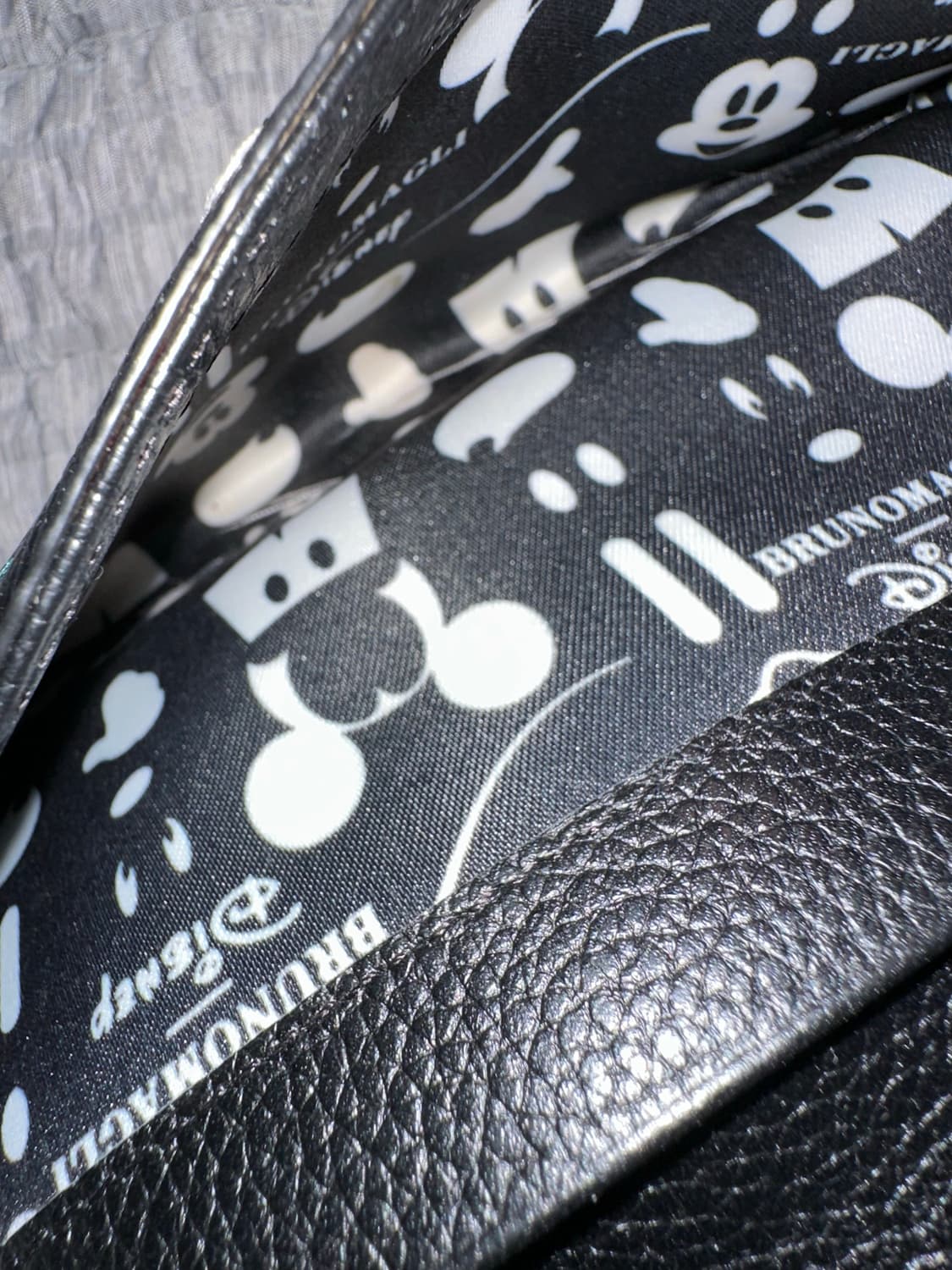 브루노말리 블랙 가죽 체인 크로스백 상품이미지6