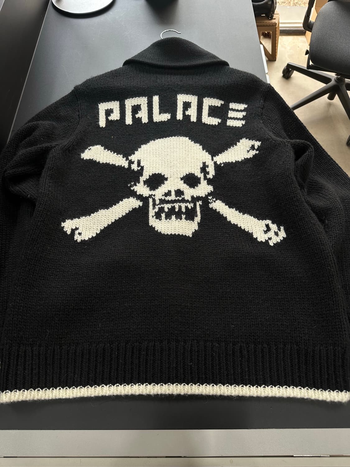 팔라스 24FW 본즈 코위찬 니트집업 블랙 상품이미지5