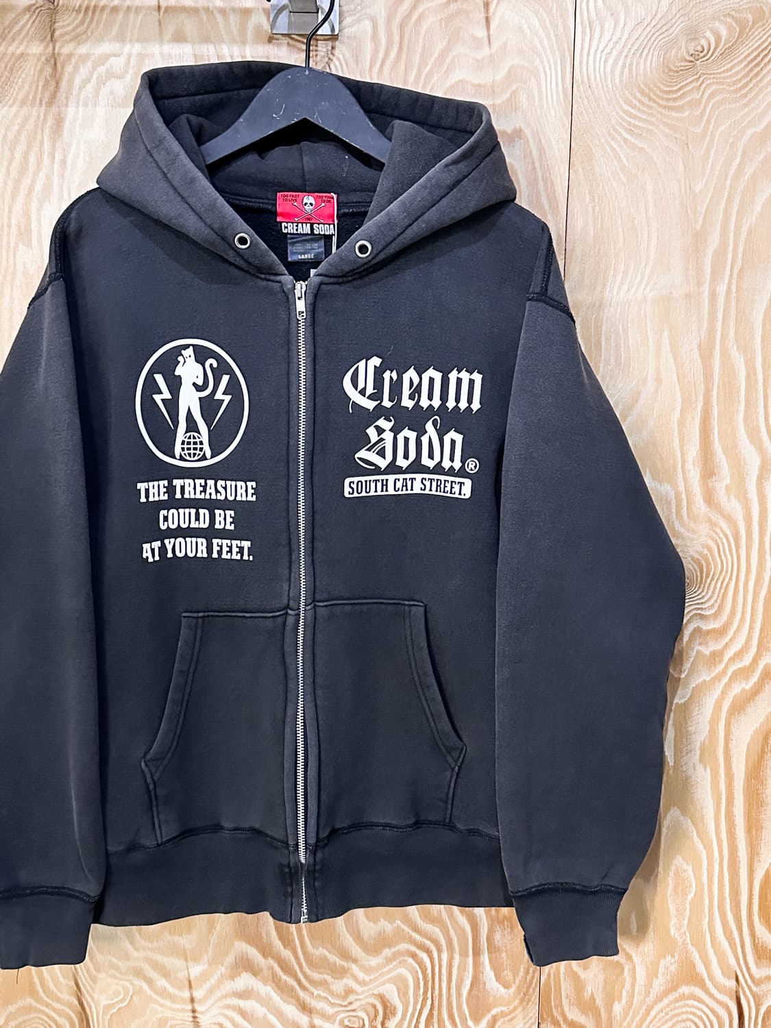 크림소다 락앤롤 드래곤 선페이드 후드집업 상품이미지6