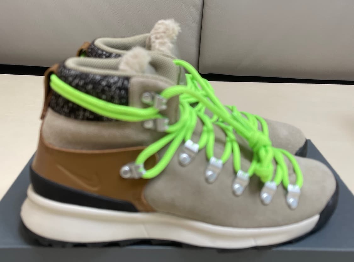 나이키 신품급)ACG 줌 미드 아스토리아 여성 부츠 235 상품이미지3