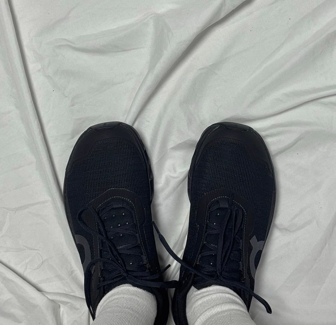 온러닝 클라우드몬스터 보이드 블랙 280(EU44) 팝니다 상품이미지4