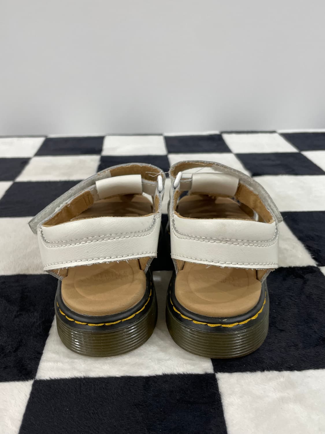 닥터마틴 주니어 모비2 레더 벨크로 샌들 상품이미지4