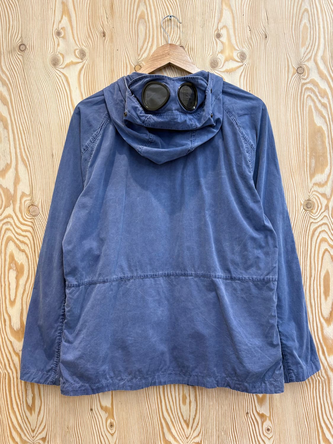 C.P company 워시드 고글 자켓 상품이미지1