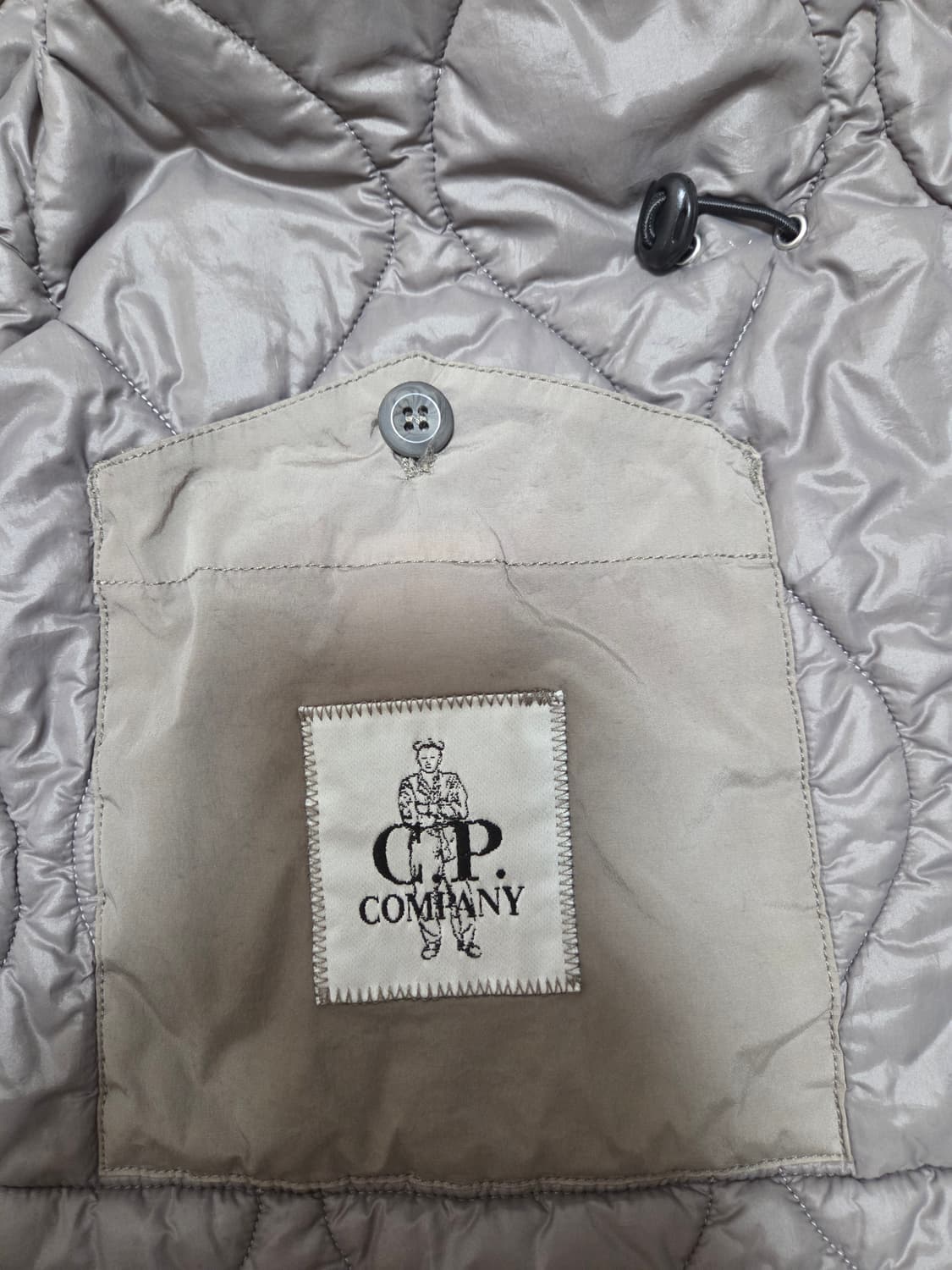 씨피컴퍼니 NYCRA 스트레치 나일론 쉘 자켓 상품이미지7