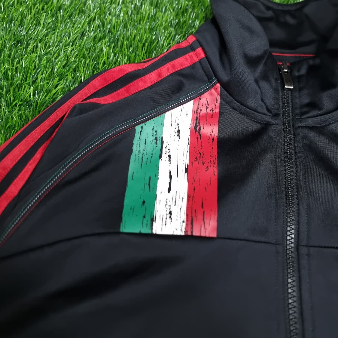 13-14시즌 AC밀란 아디다스 트레이닝 져지 상품이미지4