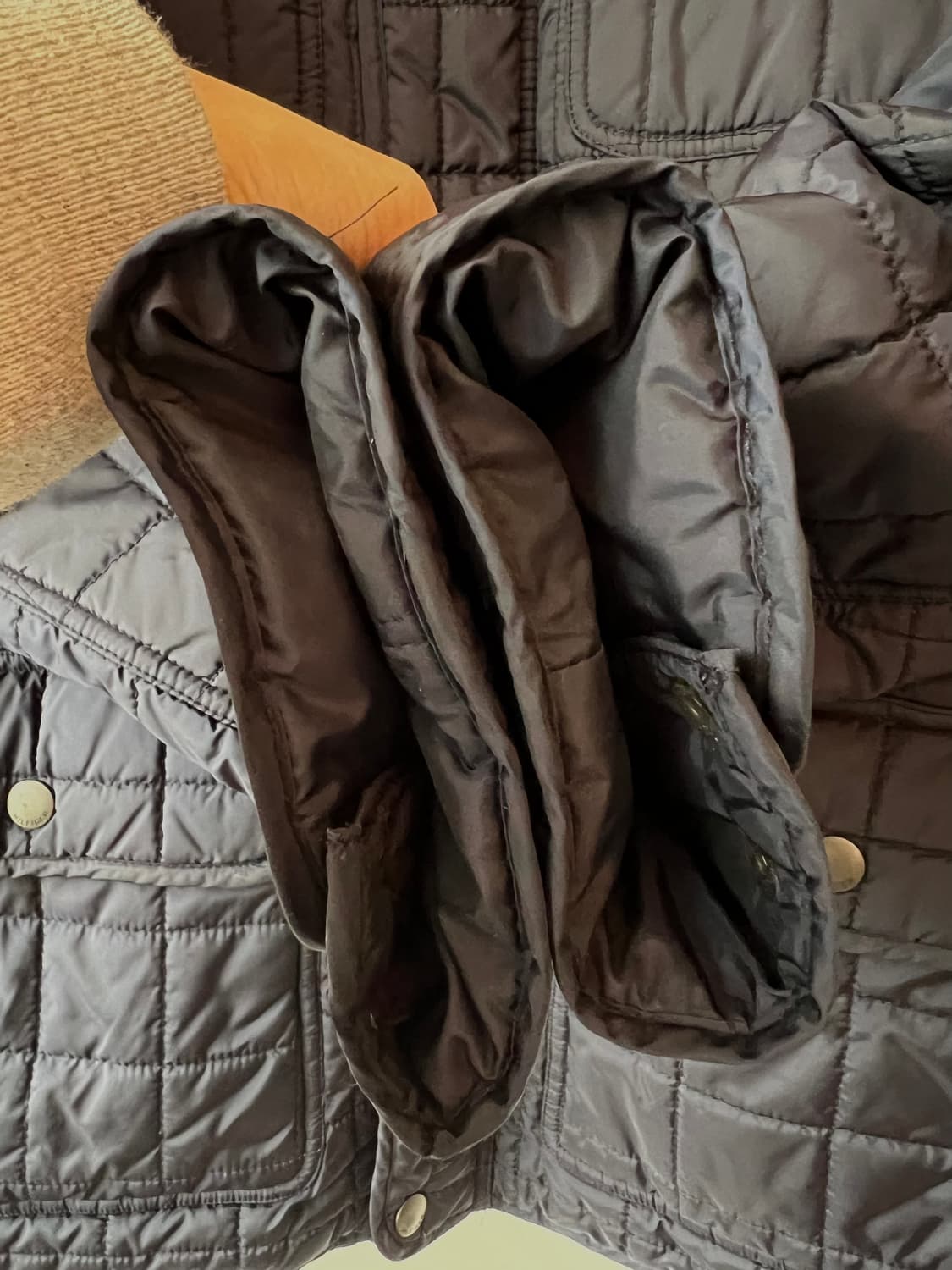 타미힐피거 남성 네이비 퀠팅누빔자켓

 상품이미지5