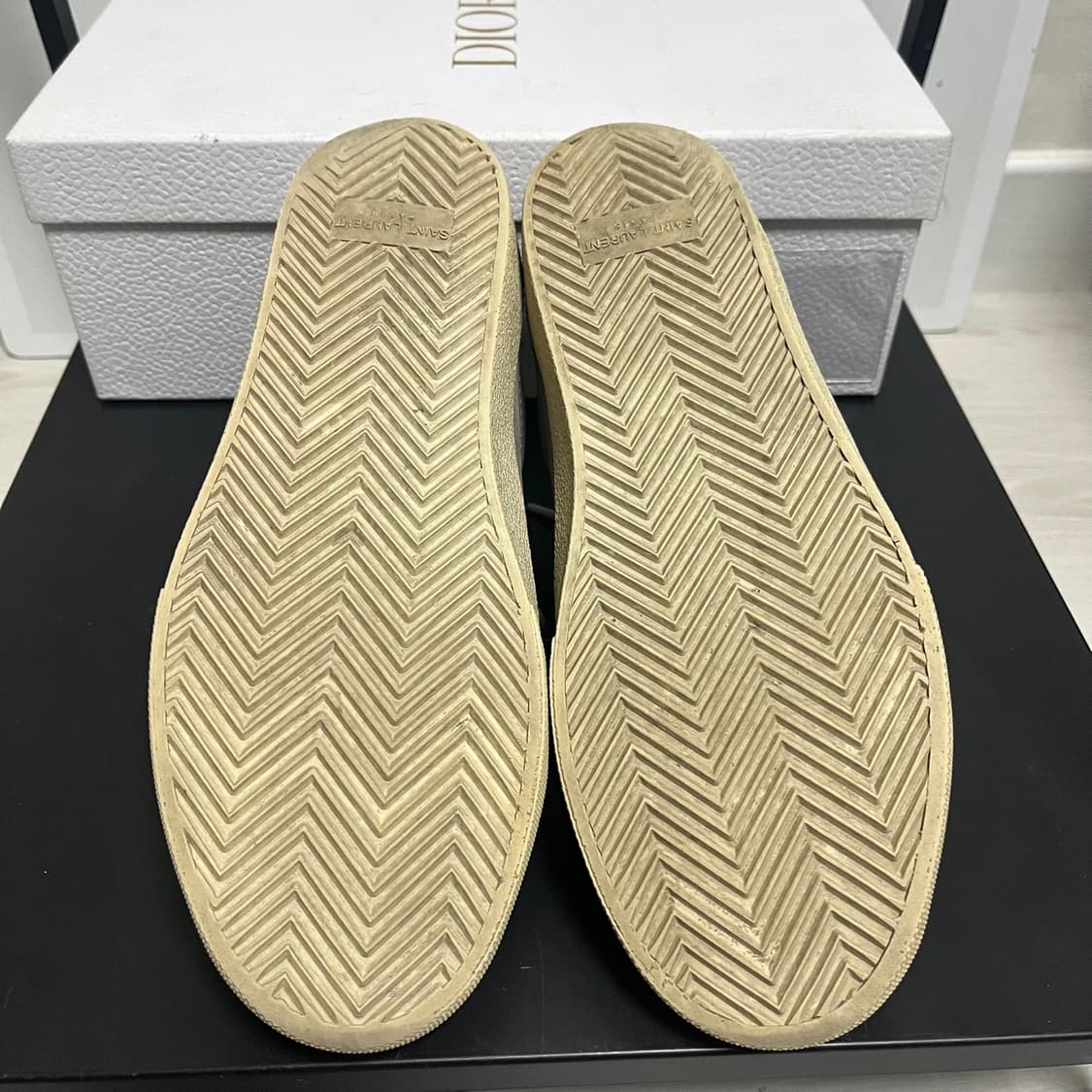 정품 39) 생로랑 로고 누벅 스니커즈 250~255 상품이미지5