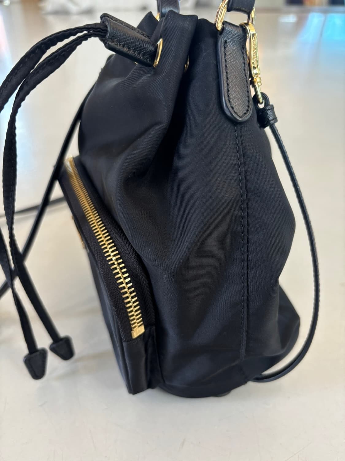 Prada Duet Bucket Bag 상품이미지6