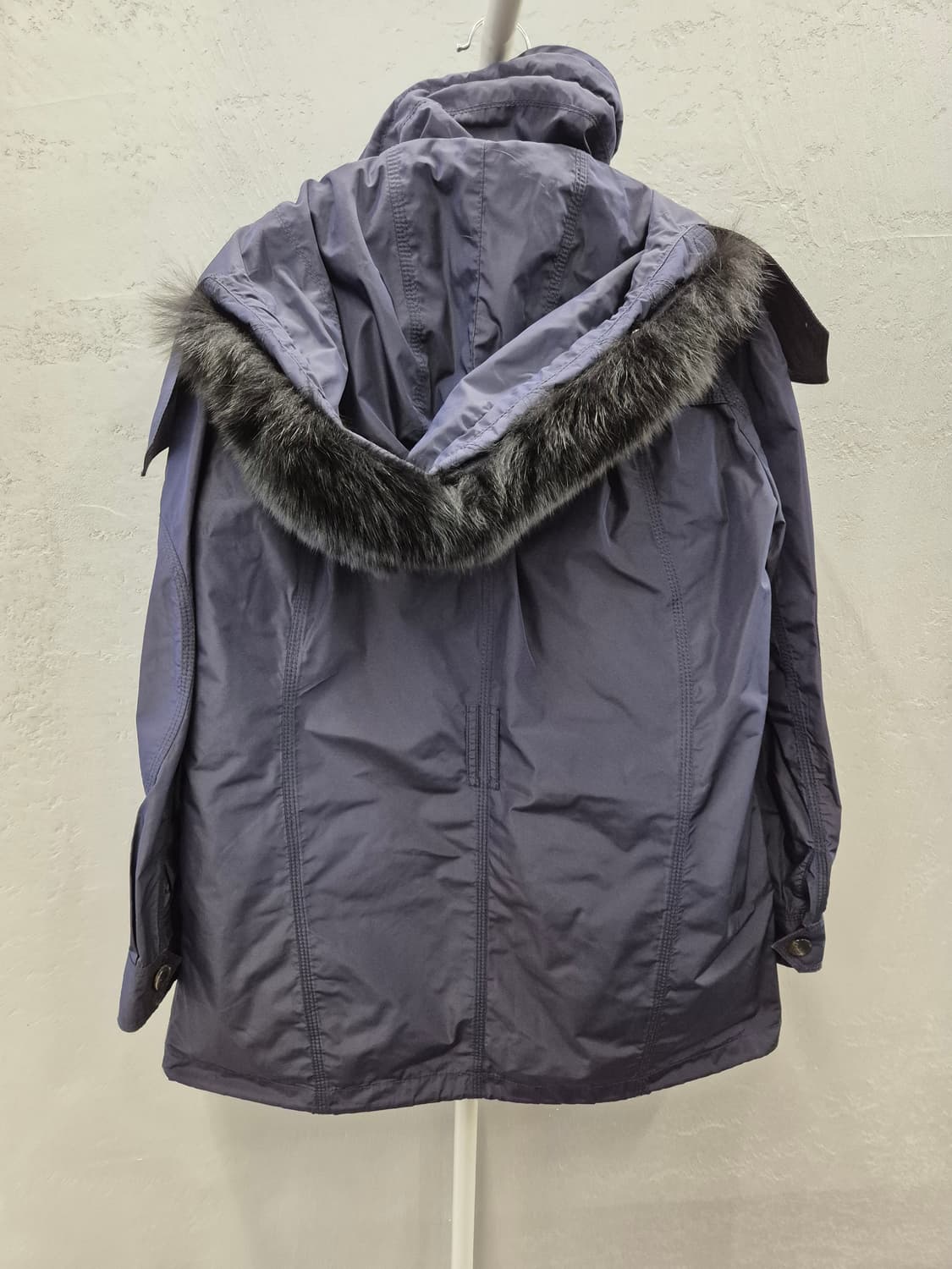 버버리 여성 후드 탈부착 패딩 코트 상품이미지3