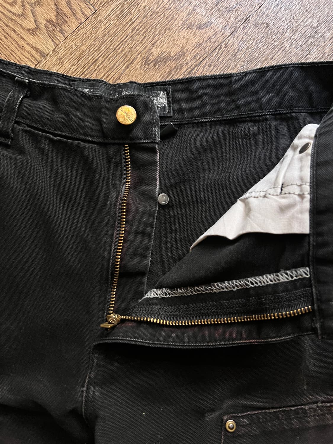 [32]칼하트 Made in USA 더티 데미지드 블랙 더블니 워크 팬츠 상품이미지3