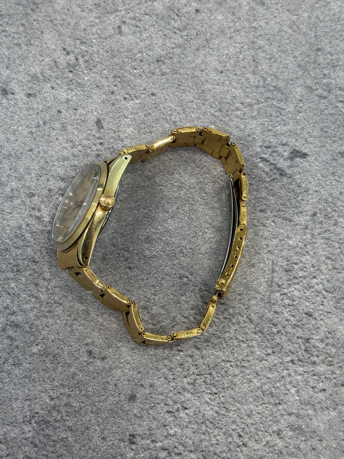 로렉스 오이스터 퍼페추얼 1024 빈티지 시계 판매합니다. 상품이미지2