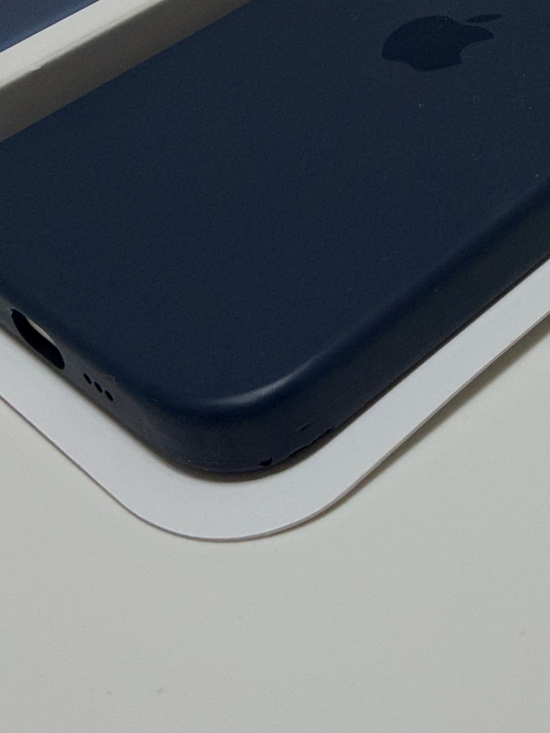 아이폰14 정품 케이스 스톰블루 상품이미지2