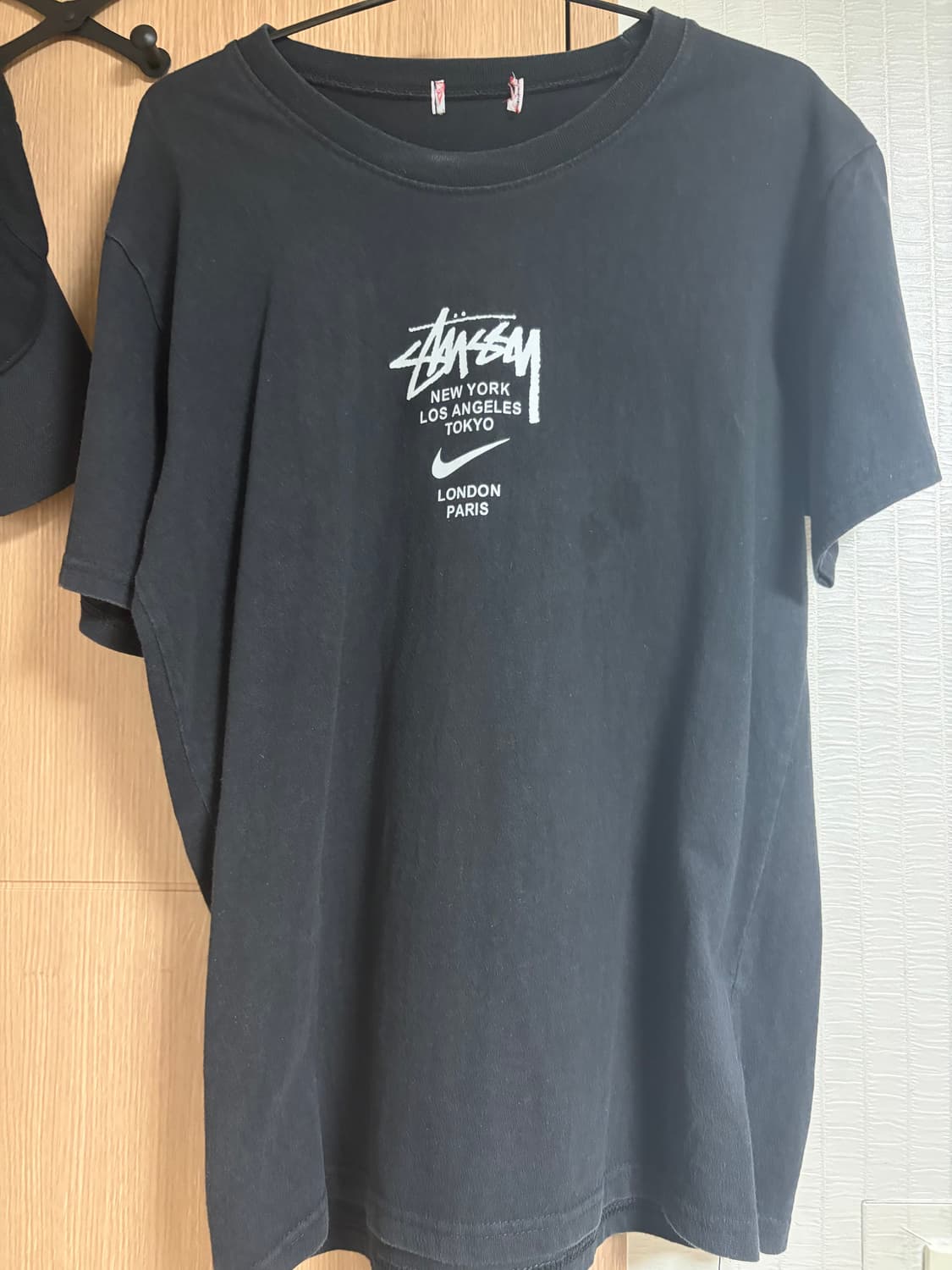 스투시 나이키 콜라보 블랙 반팔 티셔츠 상품이미지1