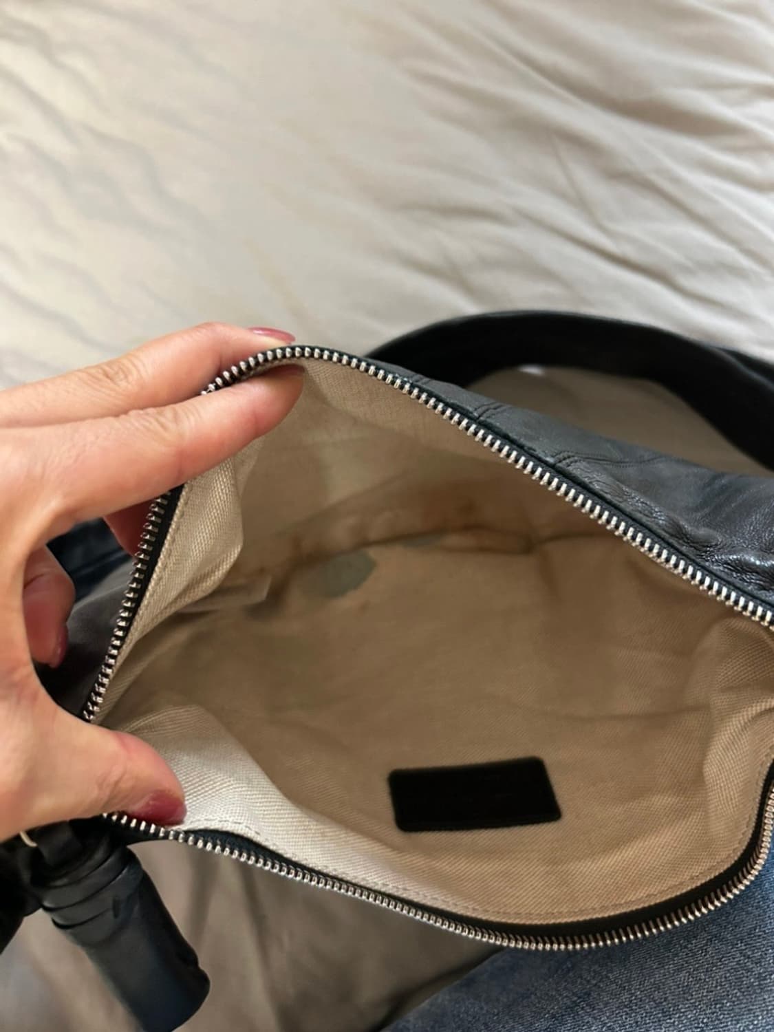 르메르 범백 나파 블랙 스몰 상품이미지4