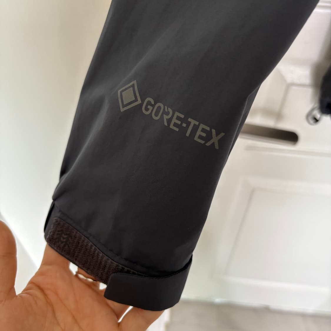 [정품] 코오롱스포츠 고어텍스 2L 방수 바람막이 (95사이즈) 상품이미지3