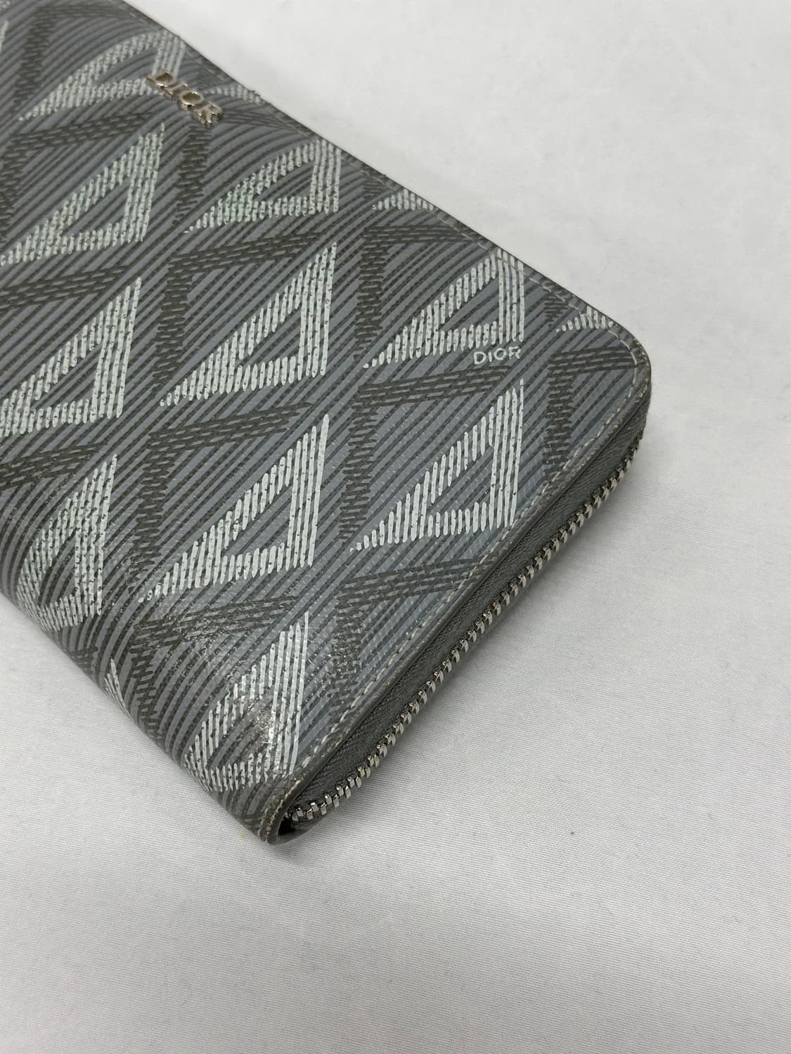 디올 다이아몬드 지퍼돌이 장지갑 상품이미지3