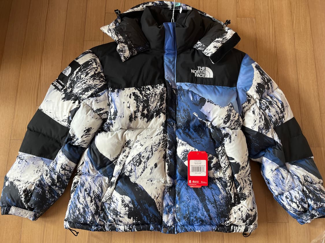 슈프림 노스페이스 설산 패딩 L 상품이미지2