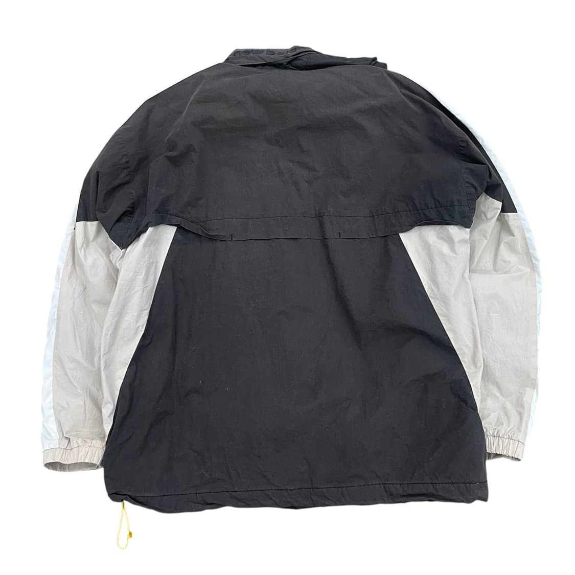 뉴발란스 바람막이 M 블랙/베이지 상품이미지2