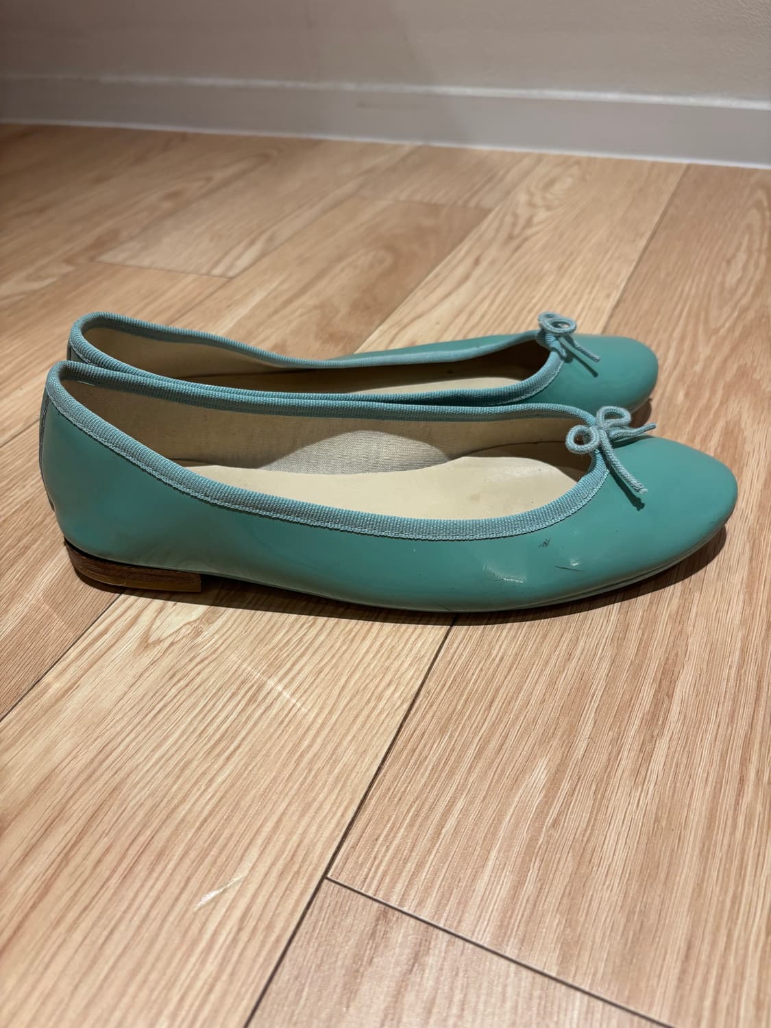 [37.5] 레페토 산드리옹 페이턴트 발레리나 플랫 슈즈 민트 상품이미지2