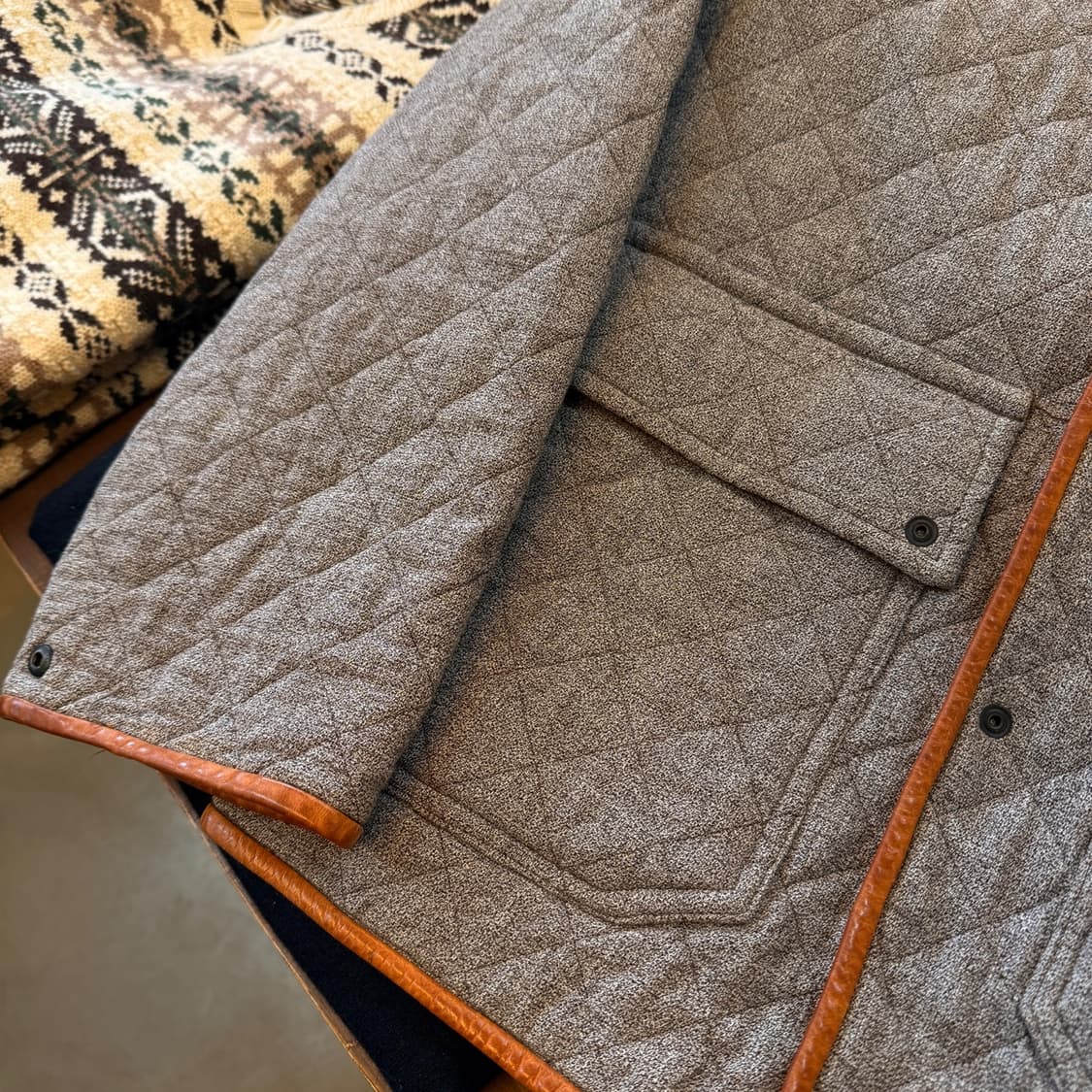 캐피탈 소가죽 트리밍 클래식 퀄팅 자켓 상품이미지3