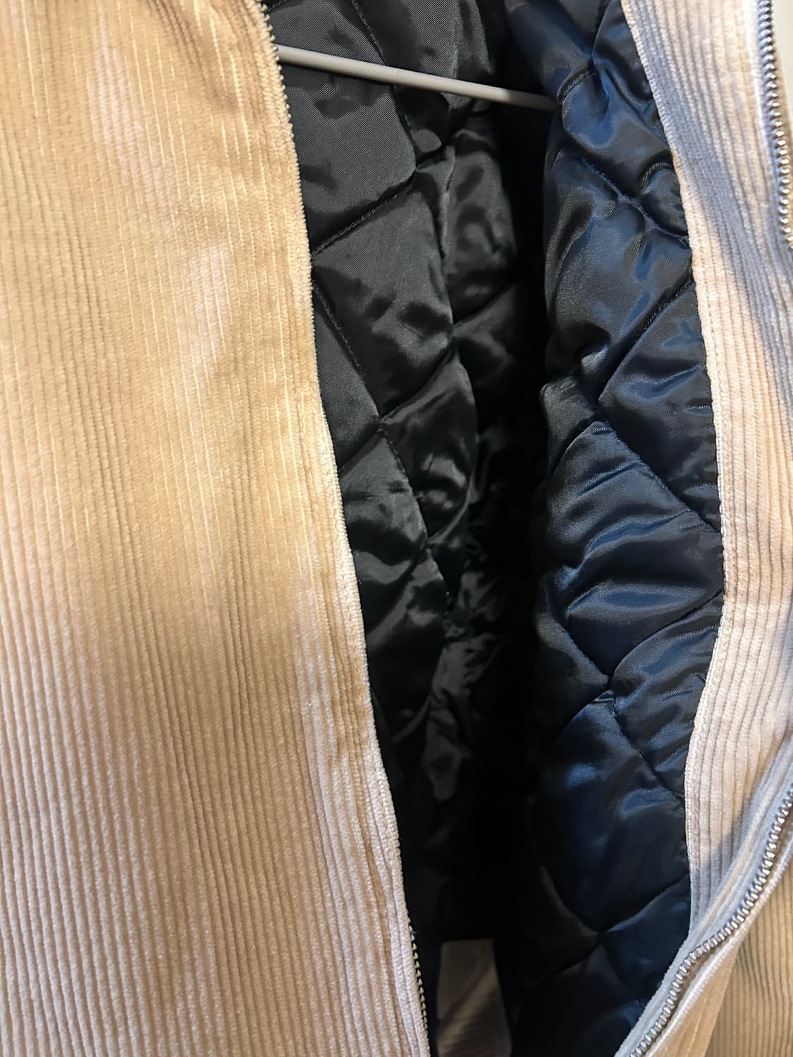 칼하트 코듀로이 자켓 베이지 상품이미지3