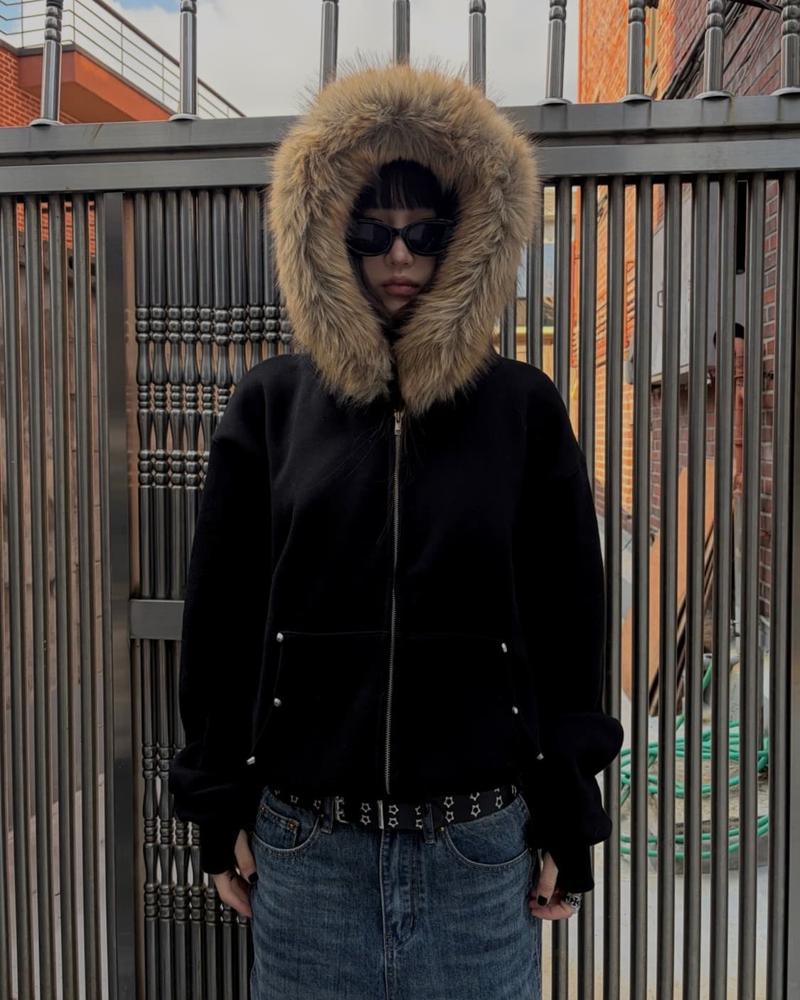 [unisex] 섀도우 스터드 라쿤퍼 후드집업 상품이미지2