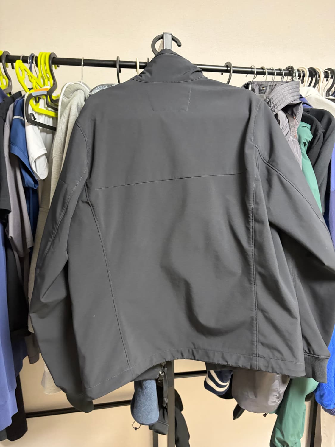 cp컴퍼니 소프트쉘 자켓  상품이미지2