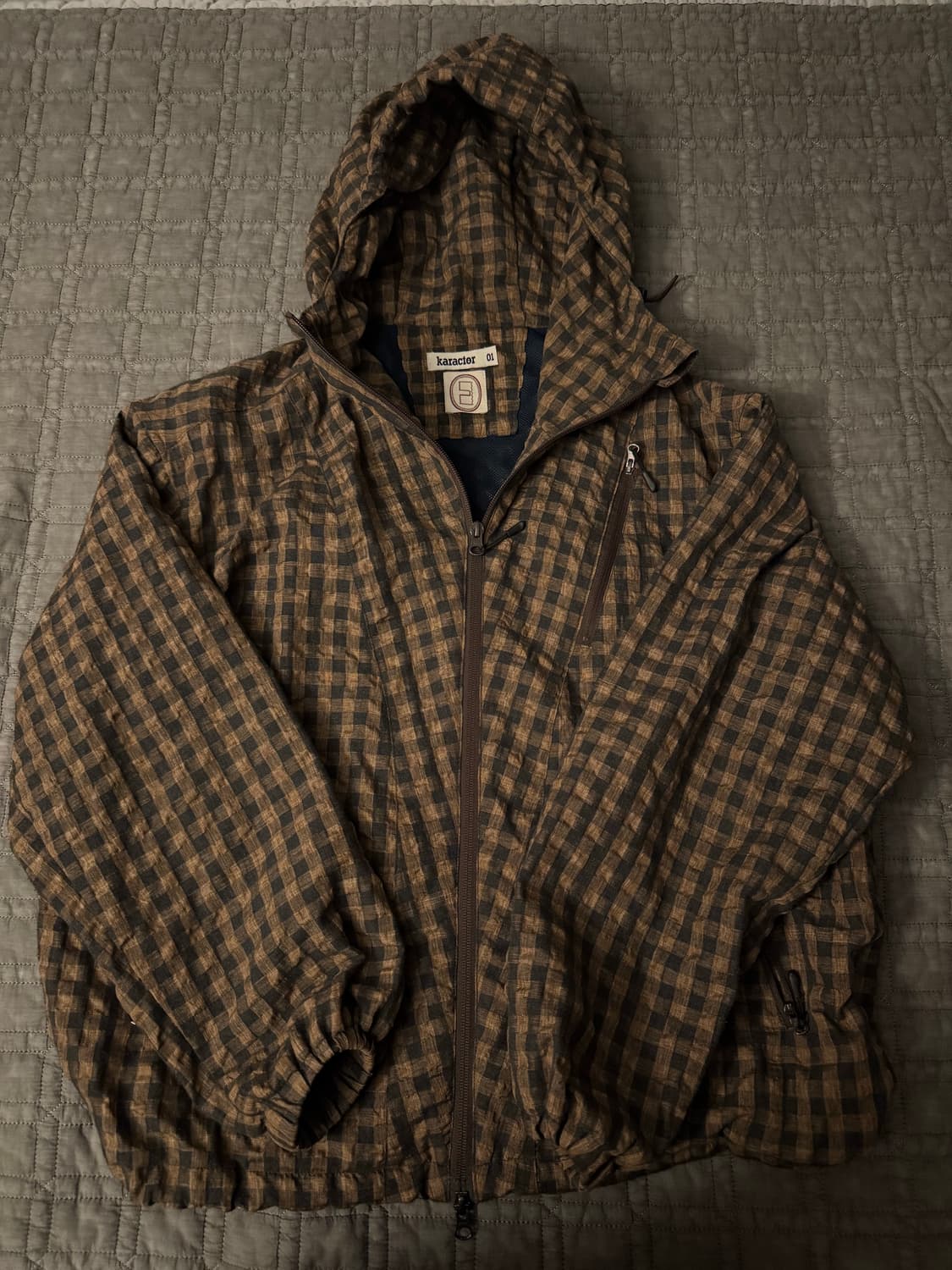 [01] 카락터 스매시 체크 윈드브레이커 브라운 상품이미지1