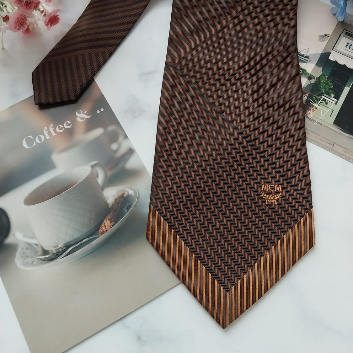 MCM 실크 브라운 스트라이프 넥타이 9.5cm A+등급 K1583
 상품이미지4
