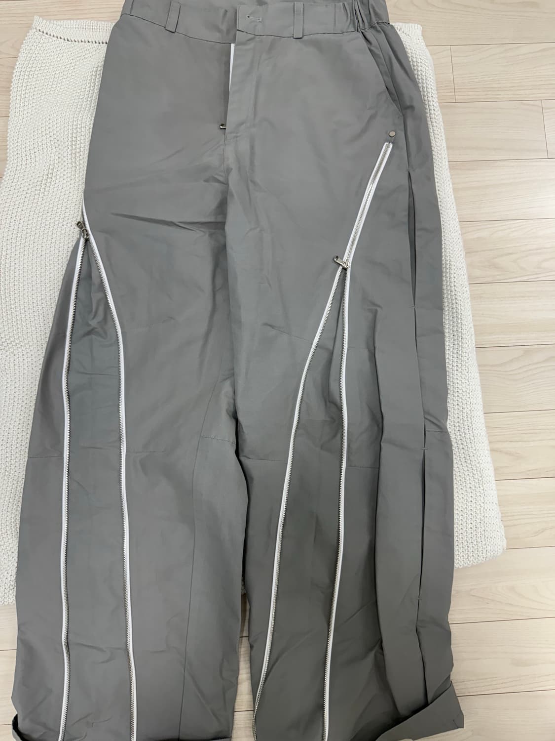AOP 쿠카노 쉘 팬츠 그레이 2 사이즈 상품이미지3