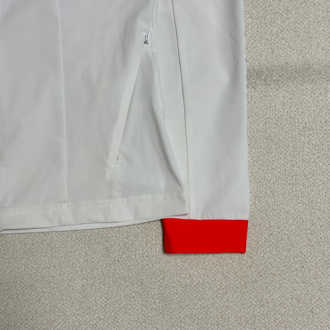 데상트 여성 런 플리스 집업 상품이미지4