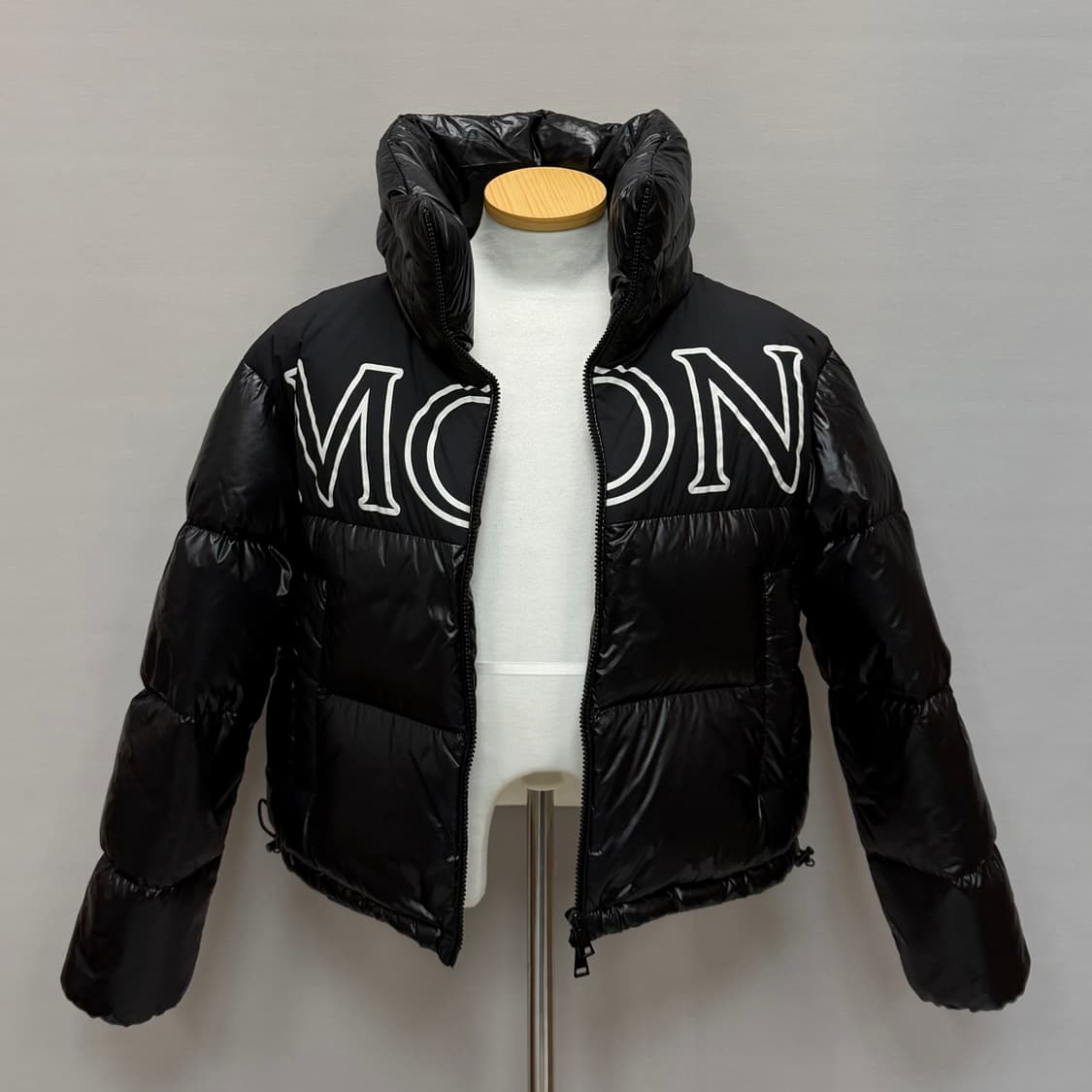 몽클레르 제르 쇼트 다운 패딩 자켓 ( 1 ) 상품이미지1