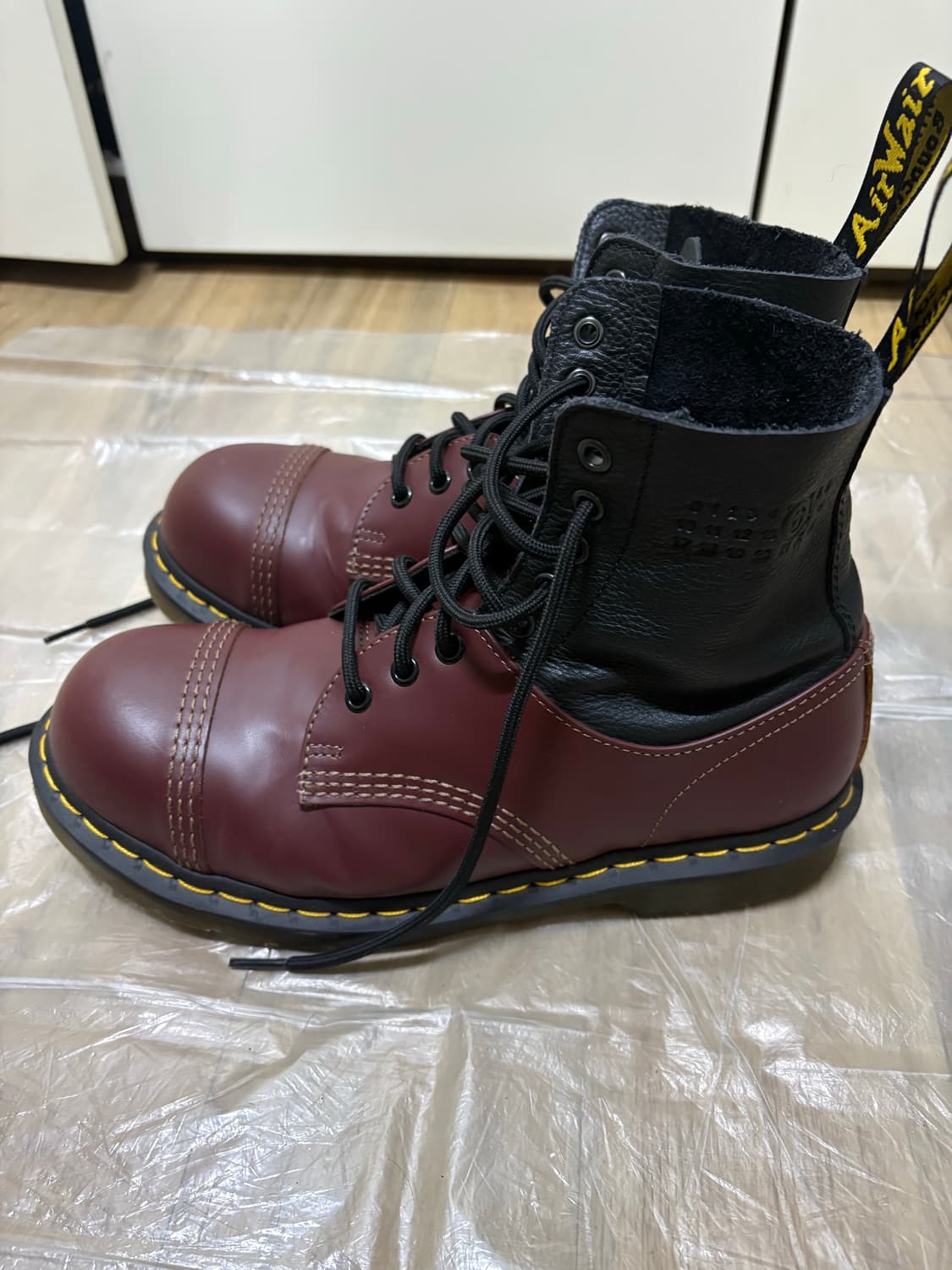 [260] 닥터마틴 x MM6 메종 마르지엘라 1460/1461 상품이미지3